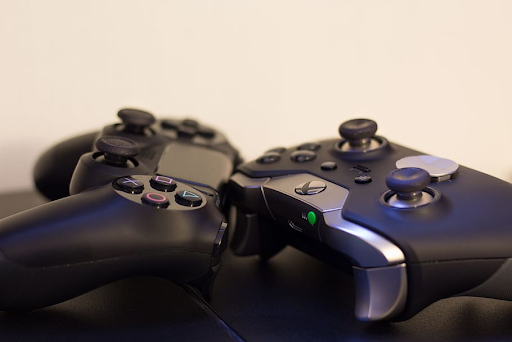 streaming service comparison xbox ps4